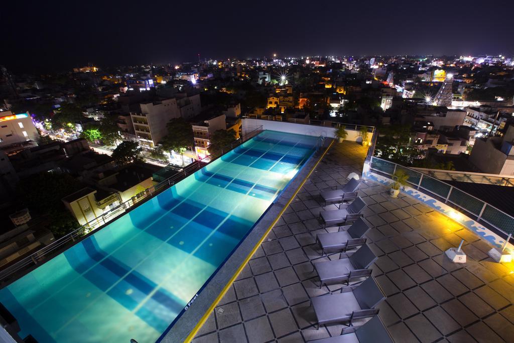Hotel Atithi Пондичери Екстериор снимка
